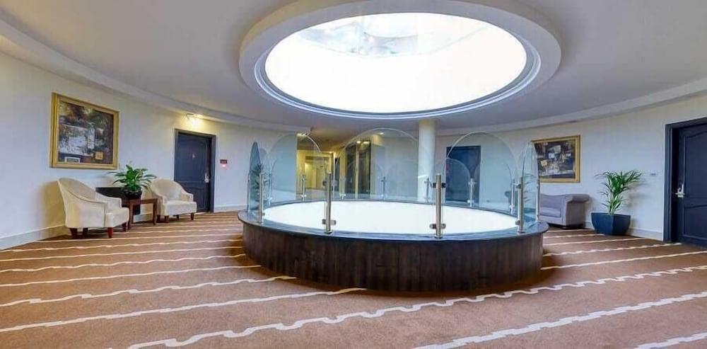 Carnival Hotel Amman Extérieur photo